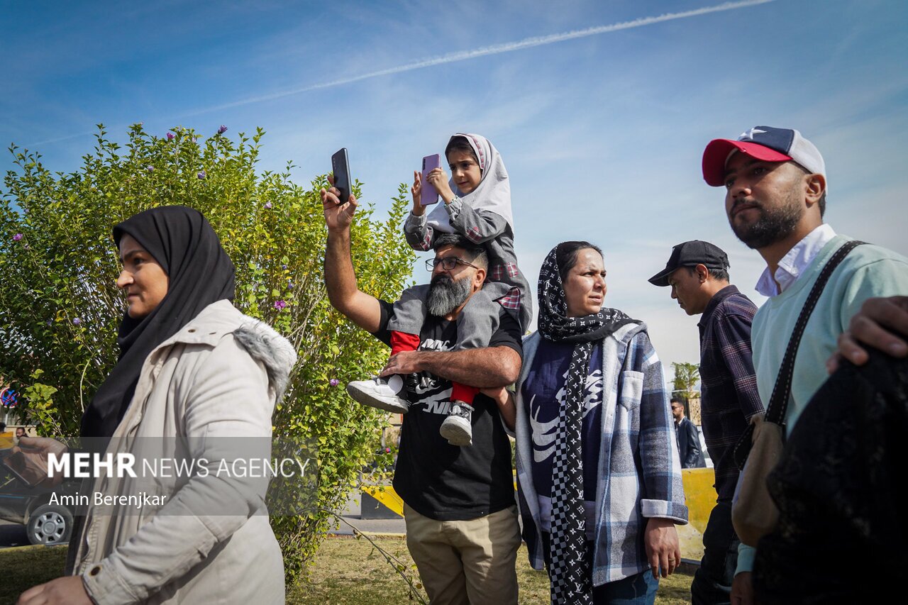 تصاویر: استقبال شیرازی‌ها از «هادی چوپان» نایب قهرمان مستر المپیا