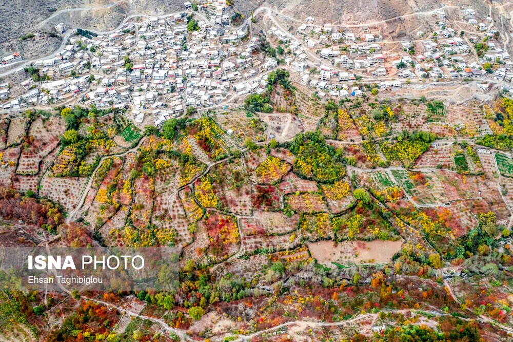 تصاویر: پاییز هزار رنگ در روستای «شیت»