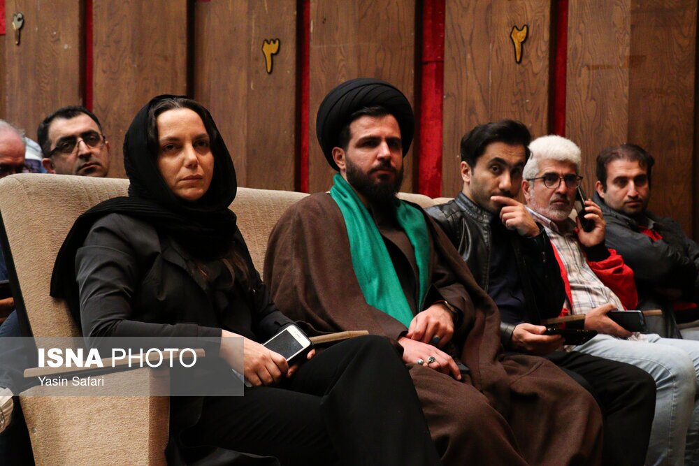 تصاویر: مراسم بدرقه زنده یاد پروانه معصومی