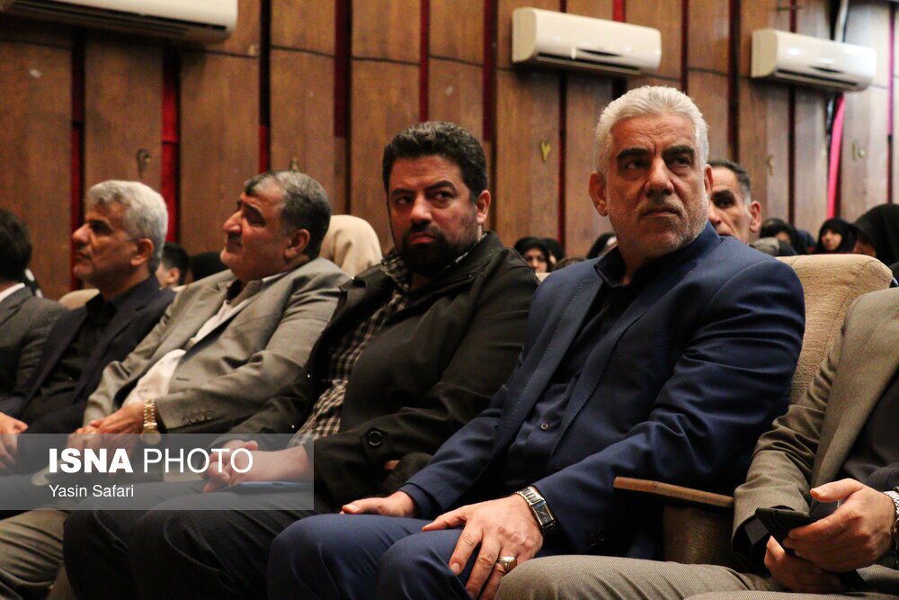 تصاویر: مراسم بدرقه زنده یاد پروانه معصومی