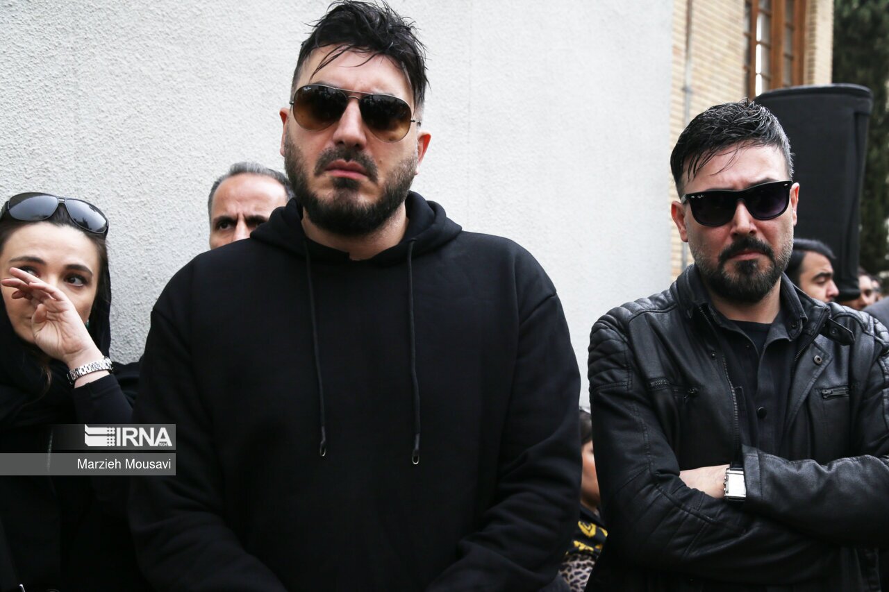 تصاویر: تشییع پیکر «بیتا فرهی»