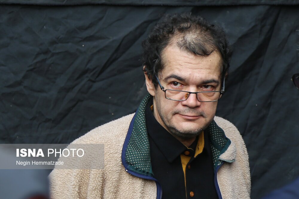 تصاویر: راسم تشییع پیکر پروانه معصومی