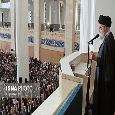 تصاویر: اقامه نماز عید فطر در مصلی تهران