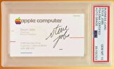 کارت ویزیت استیو جابز با امضای شخصی او با قیمت ۱۸۱ هزار دلار فروخته شد