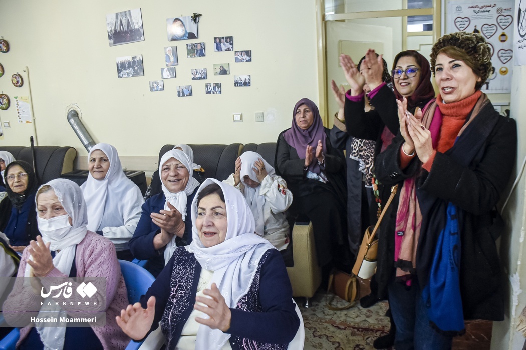 تصاویر: یک روز با «مادربزرگ‌ها»