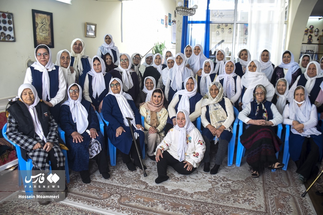 تصاویر: یک روز با «مادربزرگ‌ها»