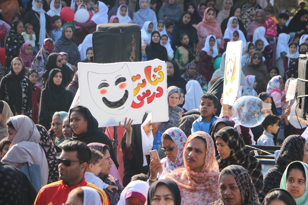 تصاویر: کارناوال جشنواره ملی تئاتر درسی در میناب