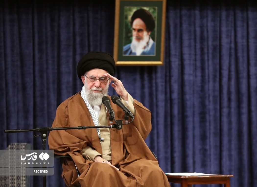 تصاویر: دیدار جمعی از فرماندهان نیروی هوایی و پدافند هوایی ارتش با مقام معظم رهبری