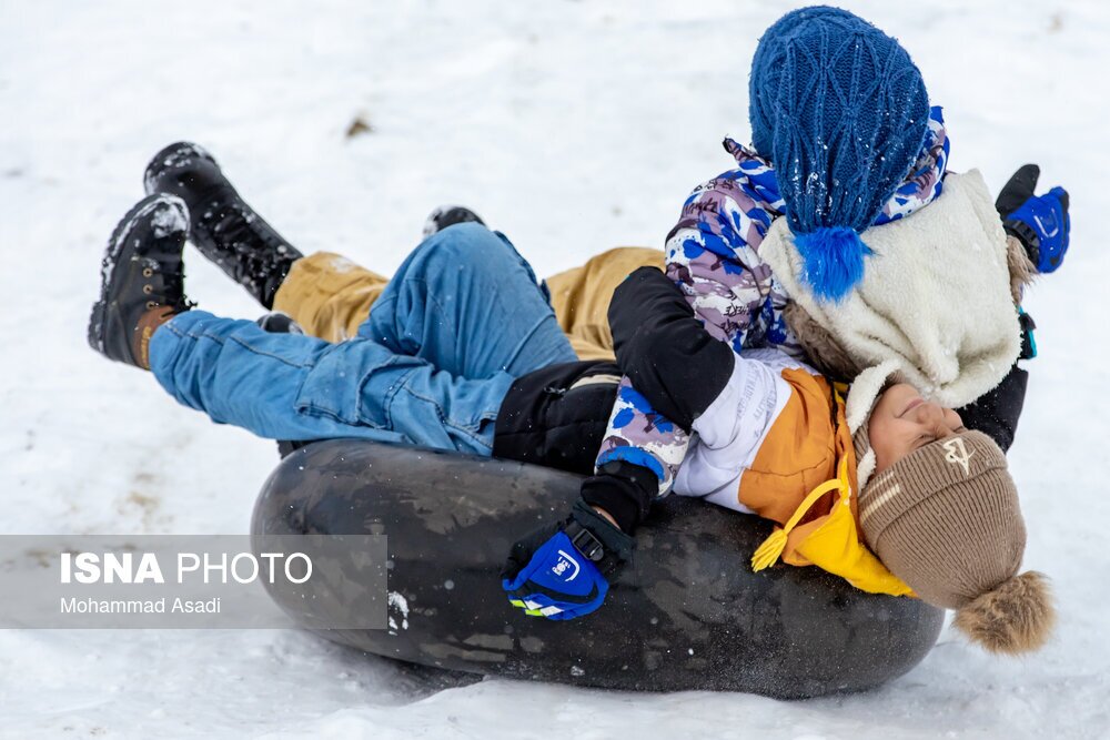 تصاویر: تیوب سواری در ارتفاعات اراک