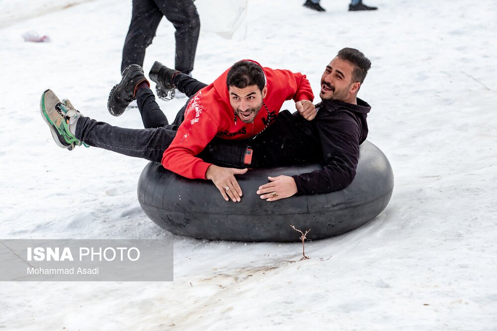 تصاویر: تیوب سواری در ارتفاعات اراک