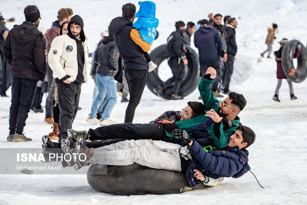 تصاویر: تیوب سواری در ارتفاعات اراک