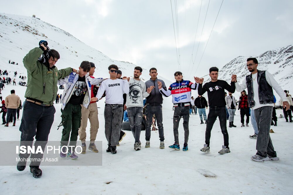 تصاویر: تیوب سواری در ارتفاعات اراک