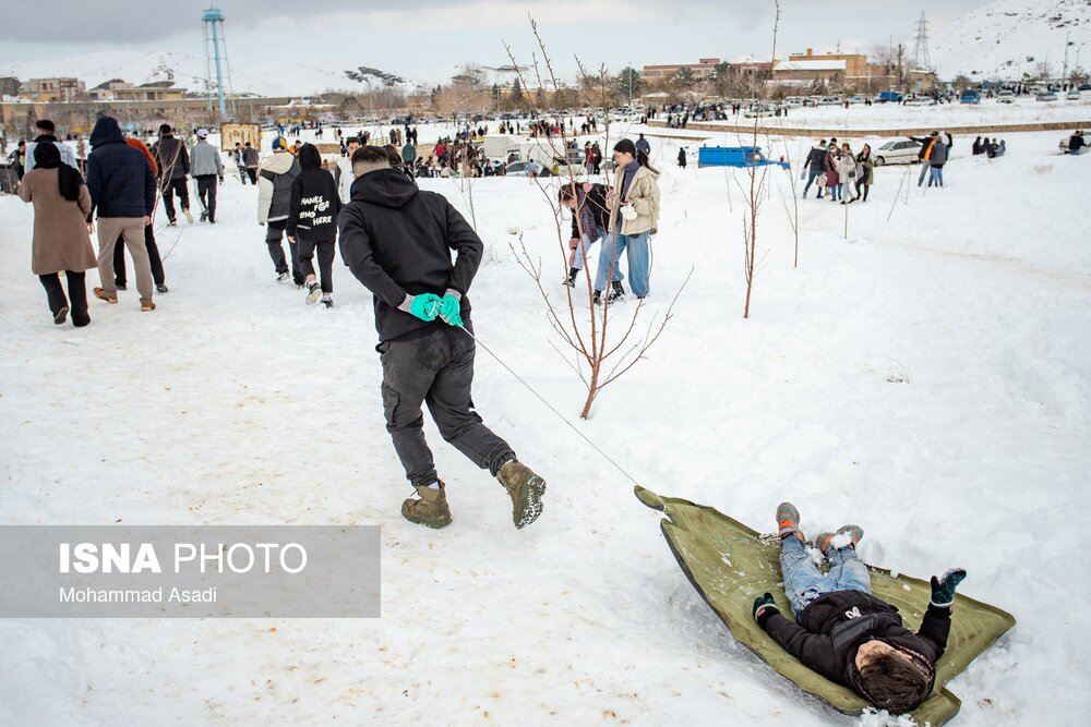 تصاویر: تیوب سواری در ارتفاعات اراک