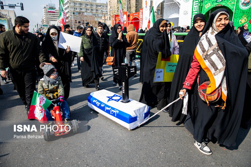 تصاویر:  راهپیمایی ۲۲ بهمن در سراسر کشور