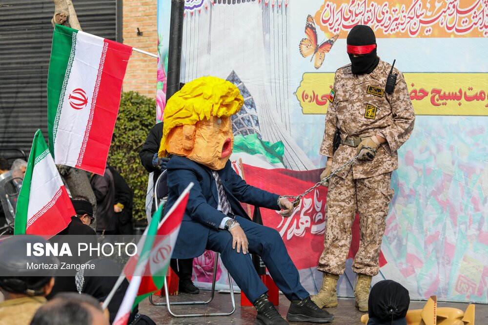 تصاویر:  راهپیمایی ۲۲ بهمن در سراسر کشور