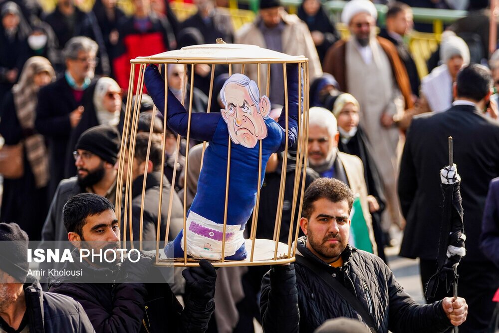 تصاویر:  راهپیمایی ۲۲ بهمن در سراسر کشور