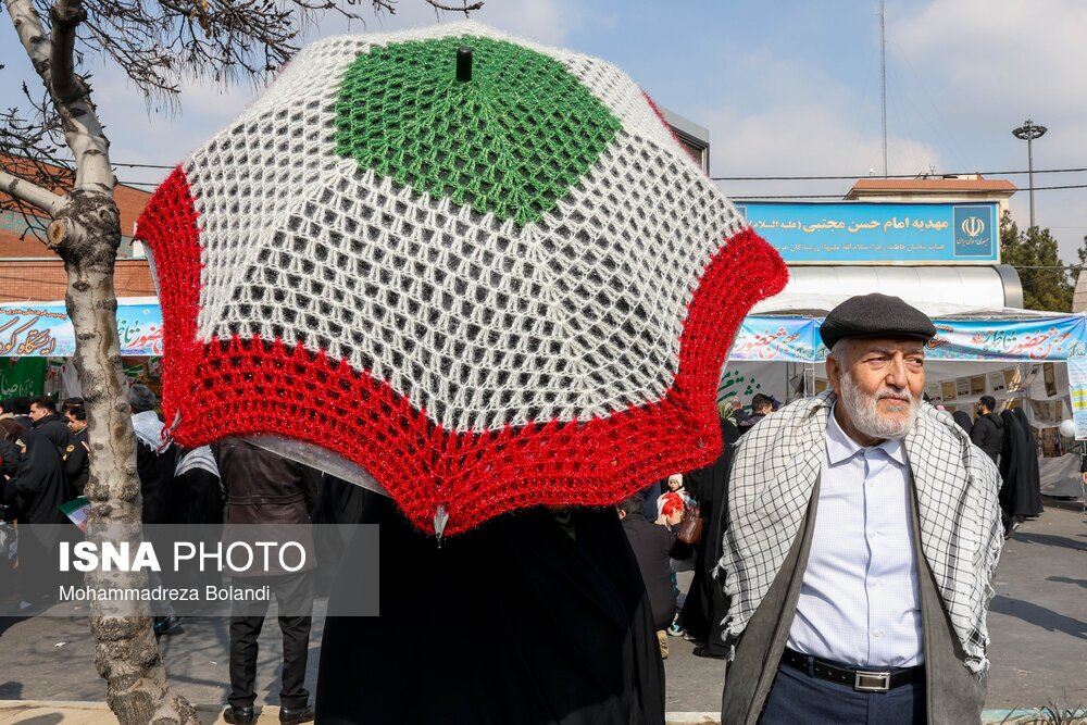 تصاویر:  راهپیمایی ۲۲ بهمن در سراسر کشور