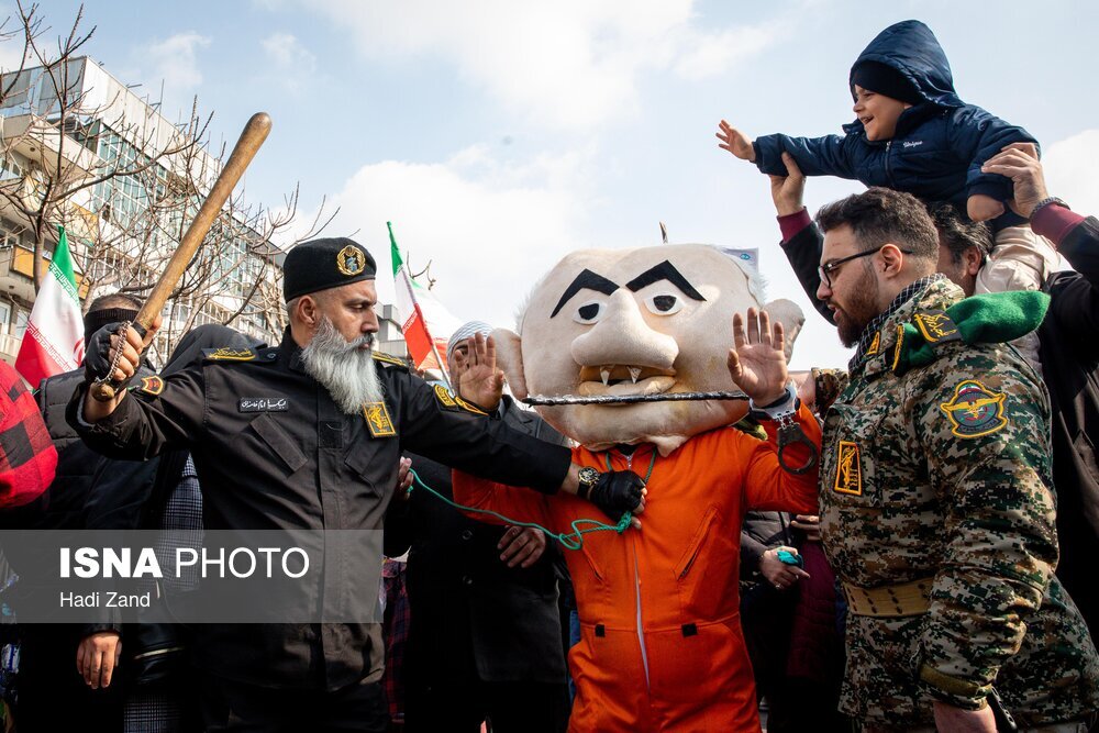 تصاویر:  راهپیمایی ۲۲ بهمن در سراسر کشور