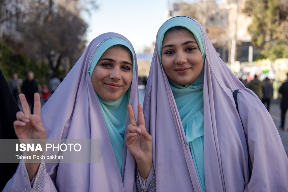 تصاویر:  راهپیمایی ۲۲ بهمن در سراسر کشور