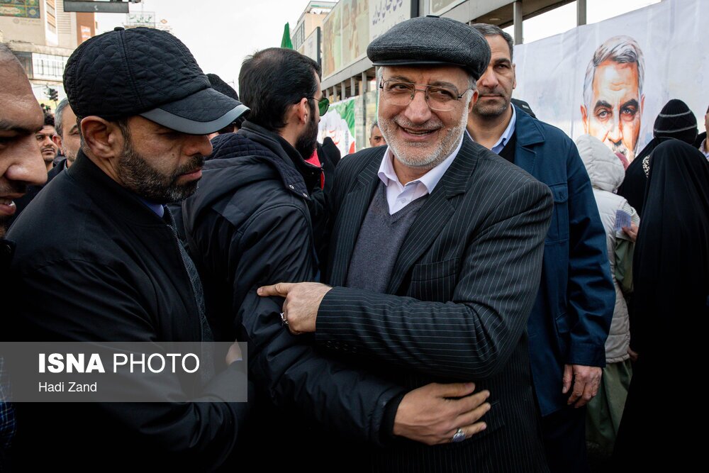 تصاویر:  حضور مسئولین در راهپیمایی ۲۲ بهمن - تهران