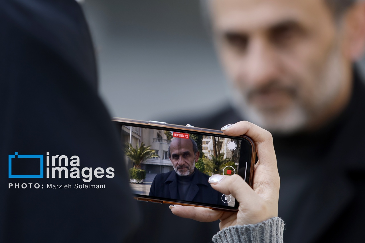تصاویر: حاشیه جلسه هیات دولت - ۲۴ بهمن