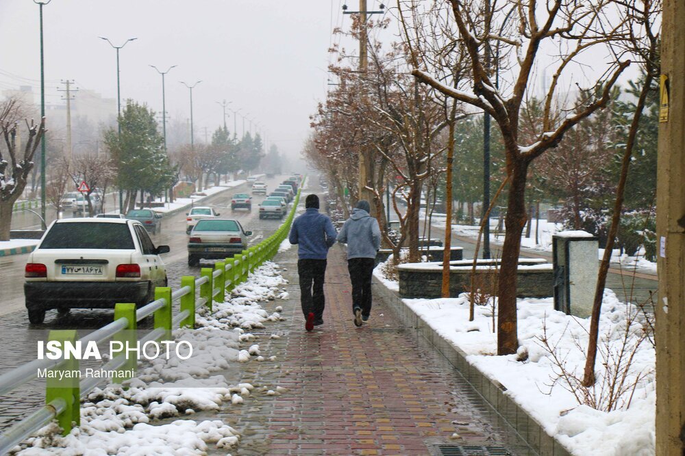 تصاویر: دوشنبه برفی شهر همدان