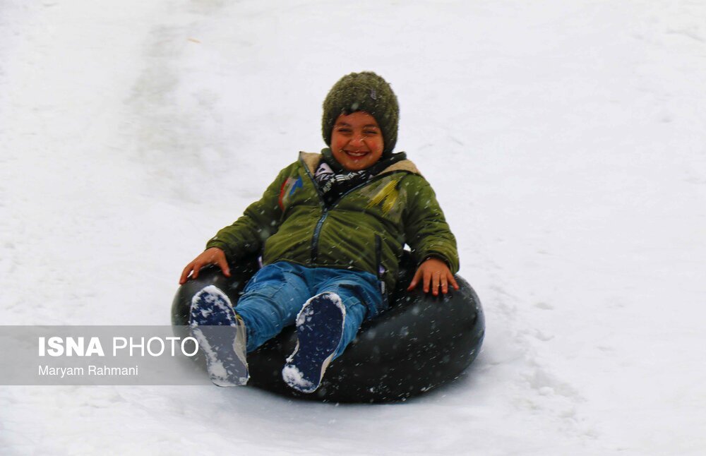 تصاویر: دوشنبه برفی شهر همدان