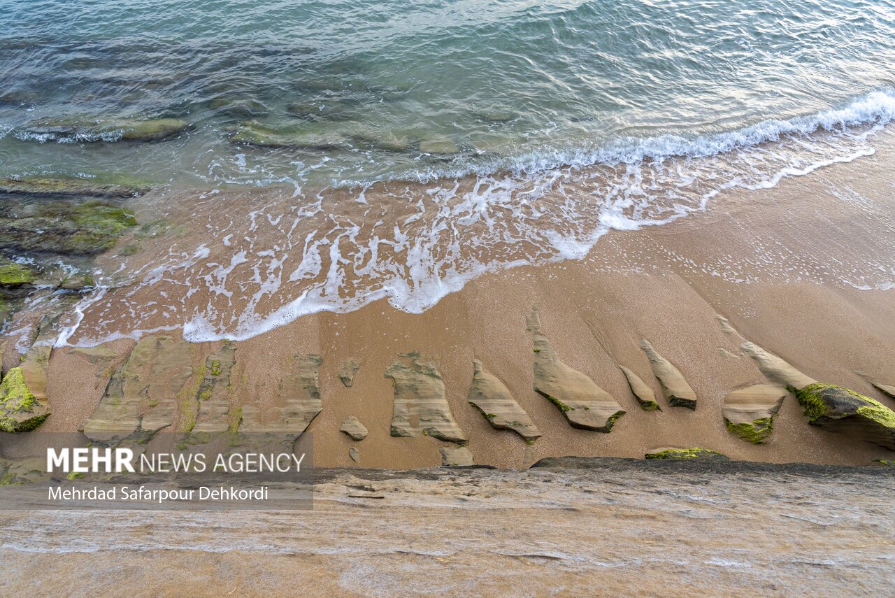 تصاویر: ساحل شگفت انگیز «دَستیر»