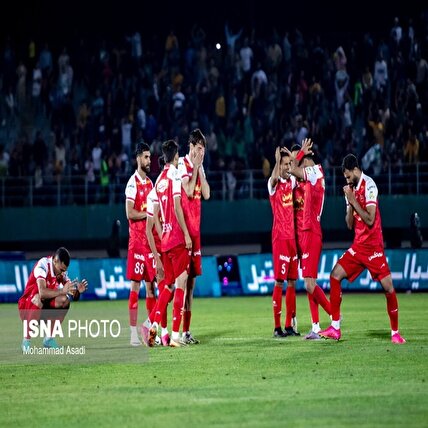 تصاویر: جام حذفی فوتبال ایران؛ دیدار تیم‌های آلومینیوم اراک و پرسپولیس