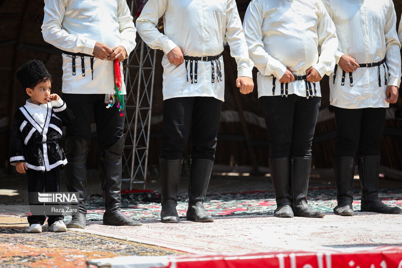 تصاویر: جشنواره کوچ عشایر مغان