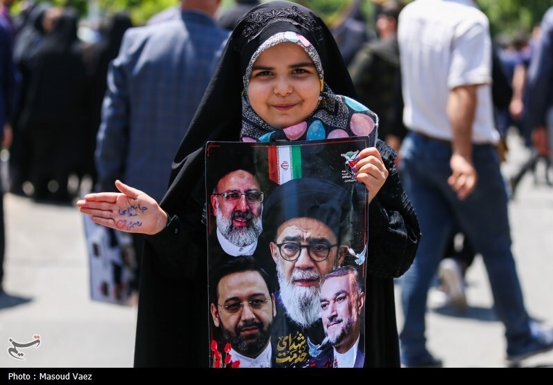 تصاویر: تشییع و خاکسپاری شهید مالک رحمتی، استاندار آذربایجان‌ شرقی