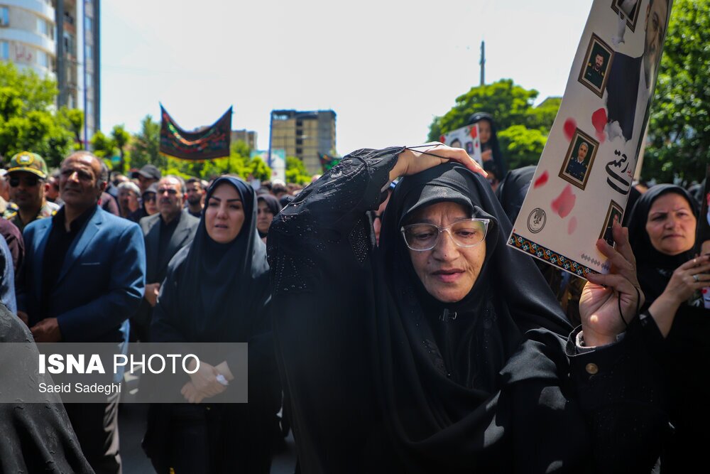 تصاویر: تشییع و خاکسپاری شهید مالک رحمتی، استاندار آذربایجان‌ شرقی