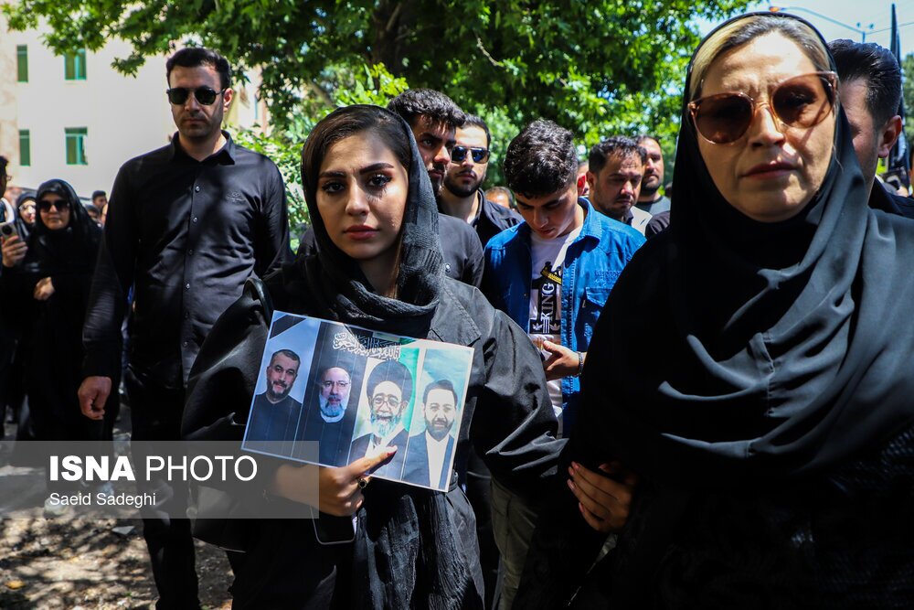 تصاویر: تشییع و خاکسپاری شهید مالک رحمتی، استاندار آذربایجان‌ شرقی