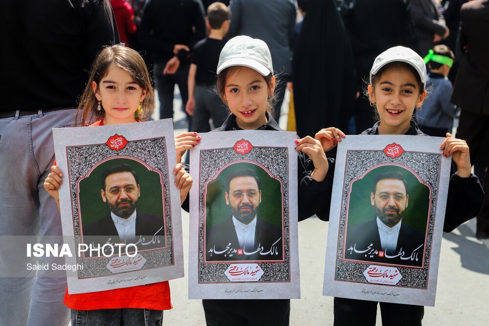 تصاویر: تشییع و خاکسپاری شهید مالک رحمتی، استاندار آذربایجان‌ شرقی