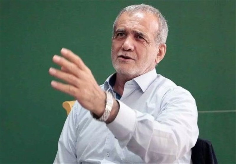 پزشکیان: در مجلس حرفی زدم که عده ای سو استفاده کردند / تصور کردند من گفتم مشتی بر دهان آنهایی که نیامدند رای بدهند، زدیم؛ منظورم آنهایی که نمیخواستند مردم پای صندوق بیایند بود/ آنهایی که رای ندادند مردم ما هستند و ما خدمتگزار مردم هستیم پزشکیان: در مجلس حرفی زدم که عده ای سو استفاده کردند / تصور کردند من گفتم مشتی بر دهان آنهایی که نیامدند رای بدهند، زدیم؛ منظورم آنهایی که نمیخواستند مردم پای صندوق بیایند بود/ آنهایی که رای ندادند مردم ما هستند و ما خدمتگزار مردم هستیم