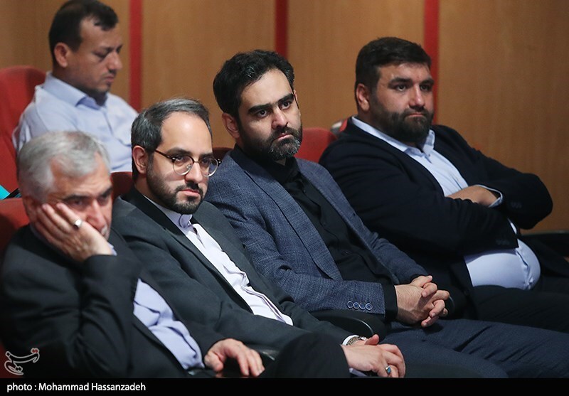 تصاویر: جلسه جلیلی با نماینده های مجلس برای بررسی برنامه وزرای پیشنهادی