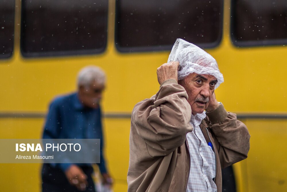 تصاویر: نخستین باران پاییزی تهران