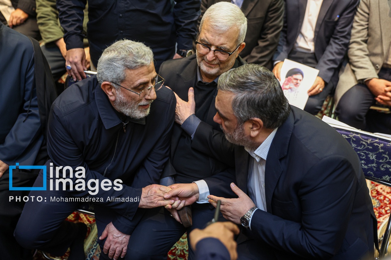 تصاویر: مراسم بزرگداشت شهید «سید هاشم صفی‌الدین»