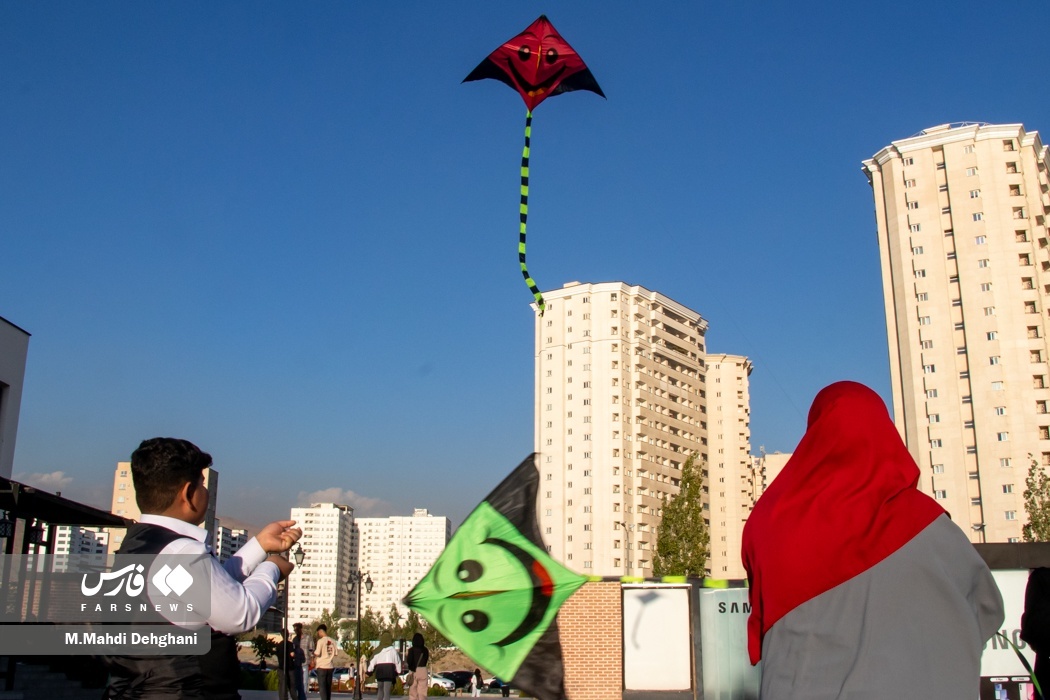 تصاویر: جشن بادبادک بازی در تهران