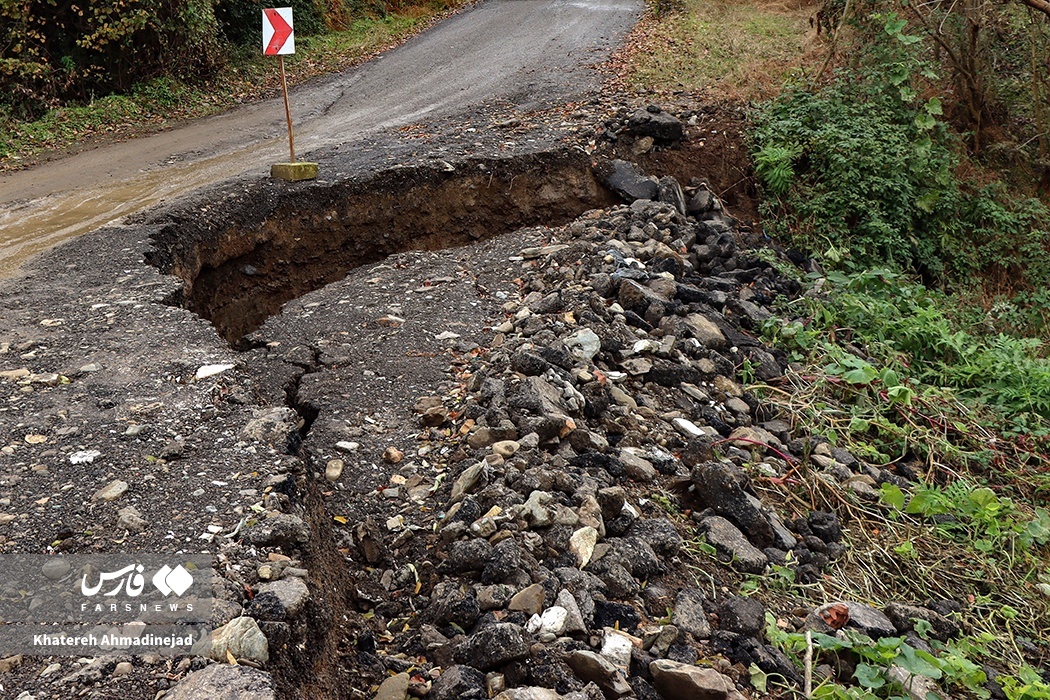 تصاویر: رانش زمین در گیلان