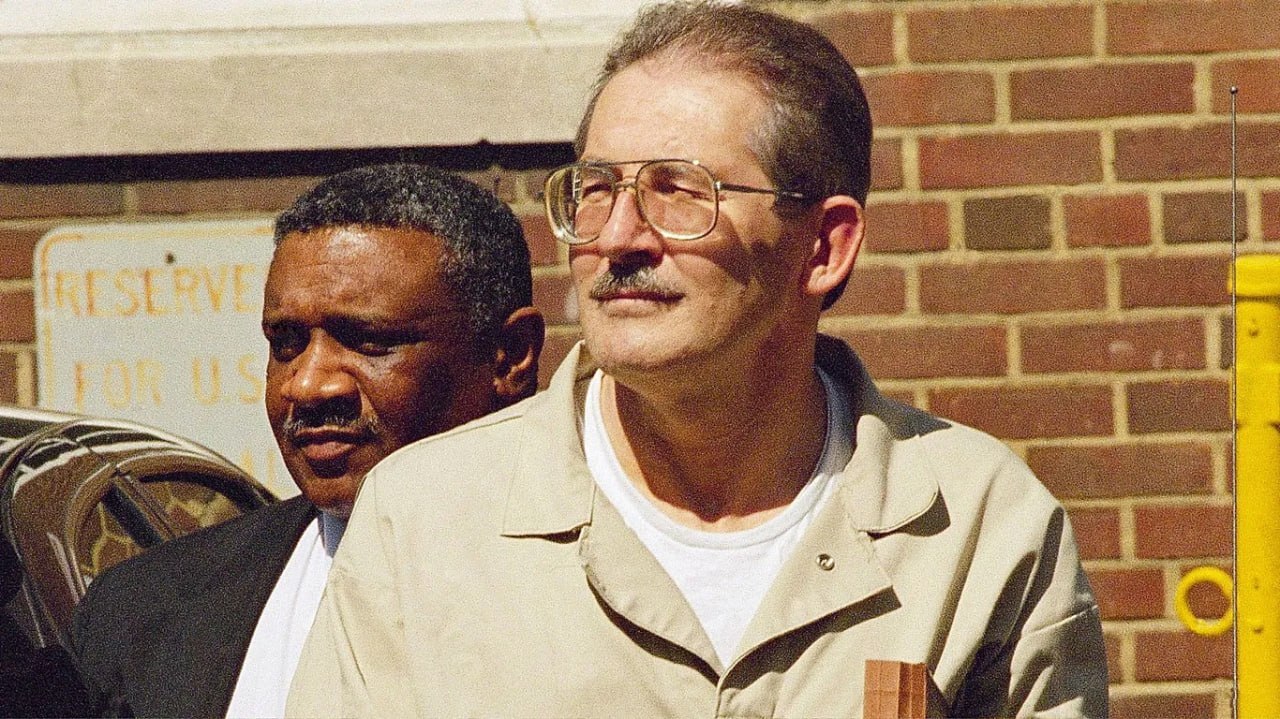 آلدریچ ایمز، جاسوس بدنام سیا و عامل انتقال اسرار آمریکا به شوروی در زندان درگذشت