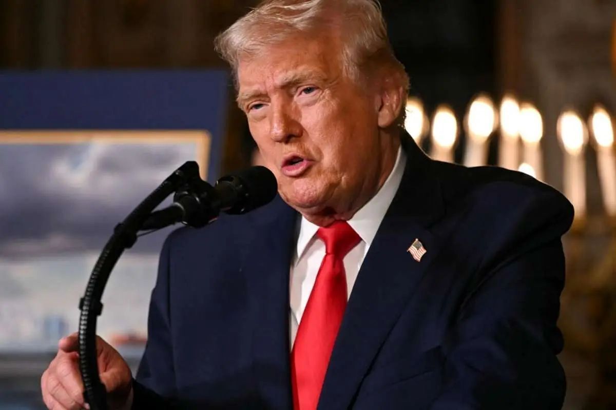 ترامپ: حمله دیگری به ونزوئلا در راه نیست/ به دست آوردن گرینلند برای آمریکا ضروری است، این اقدام ممکن است از طریق مسالمت آمیز یا زور انجام شود/ اگر این کار را نکنیم، چین و روسیه، گرینلند را تصاحب می‌کنند