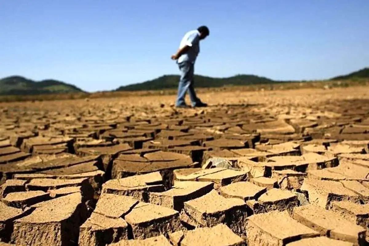 پراکندگی عجیب بارندگی‌ها؛ ۶ استان در سالی که بارش‌ها با سال‌های نرمال برابری می‌کند، با خشکسالی شدید مواجه هستند/ بیشترین کاهش بارندگی‌ها مربوط به تهران با افت ۷۳ درصدی است/ قم، خوزستان، سمنان و برخی استان‌های دیگر بین ۵ درصد تا ۴۶ درصد کاهش بارش داشته‌اند