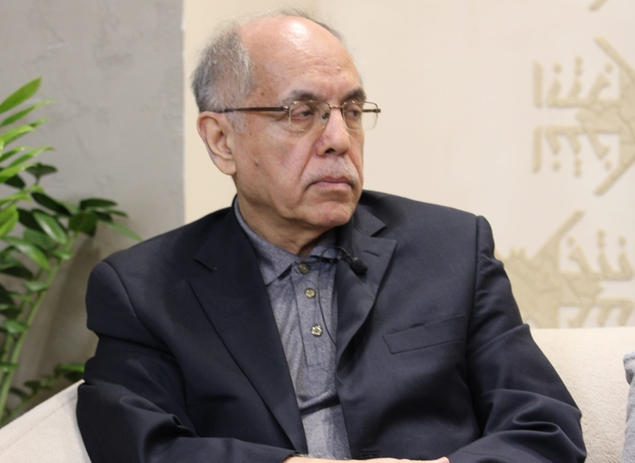 از لغو دیدار با مقامات ایرانی تا تهدید ترامپ به اقدام نظامی / کوروش احمدی تحلیل می‌کند