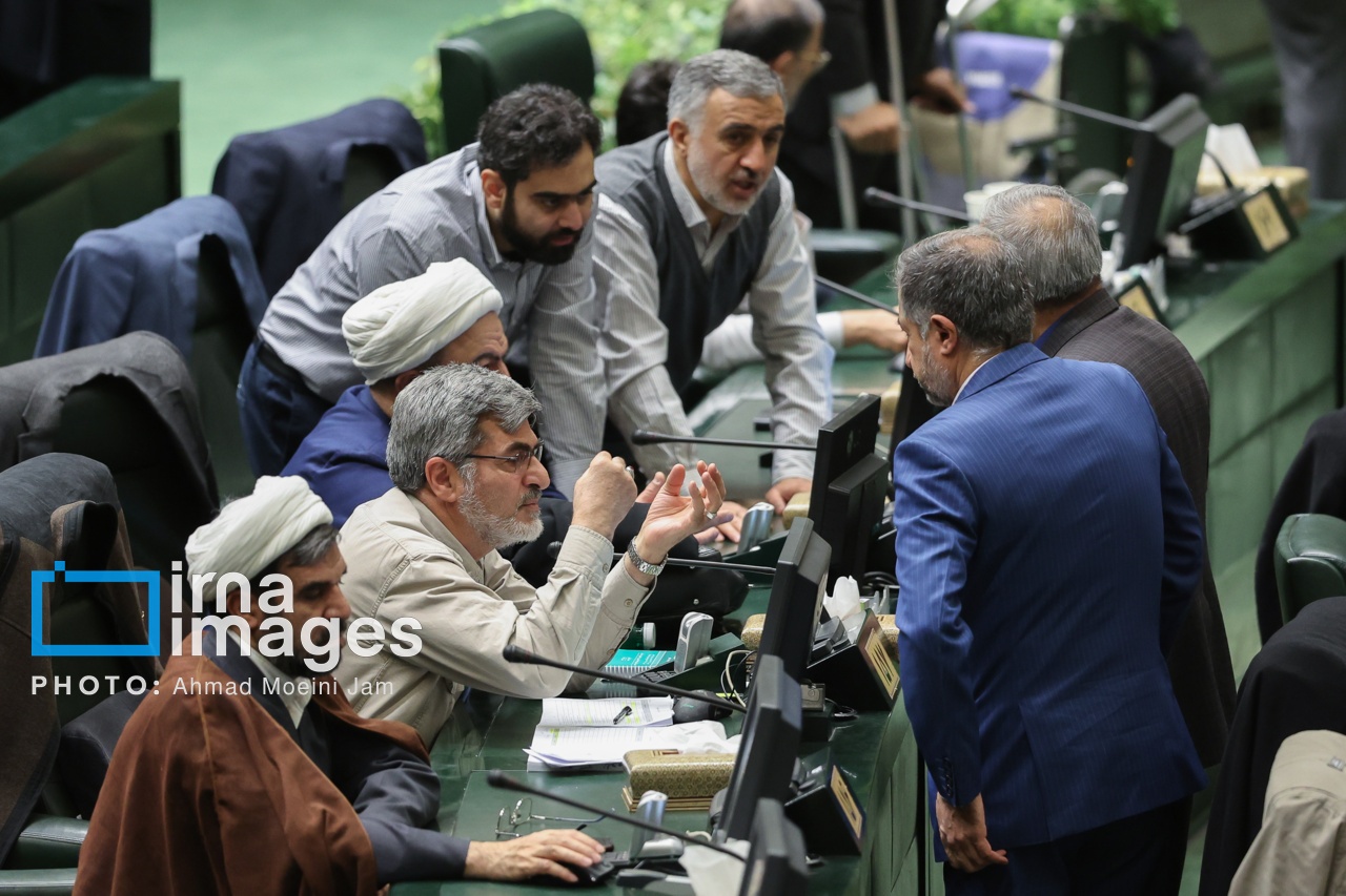 تصاویر: جلسه علنی مجلس شورای اسلامی