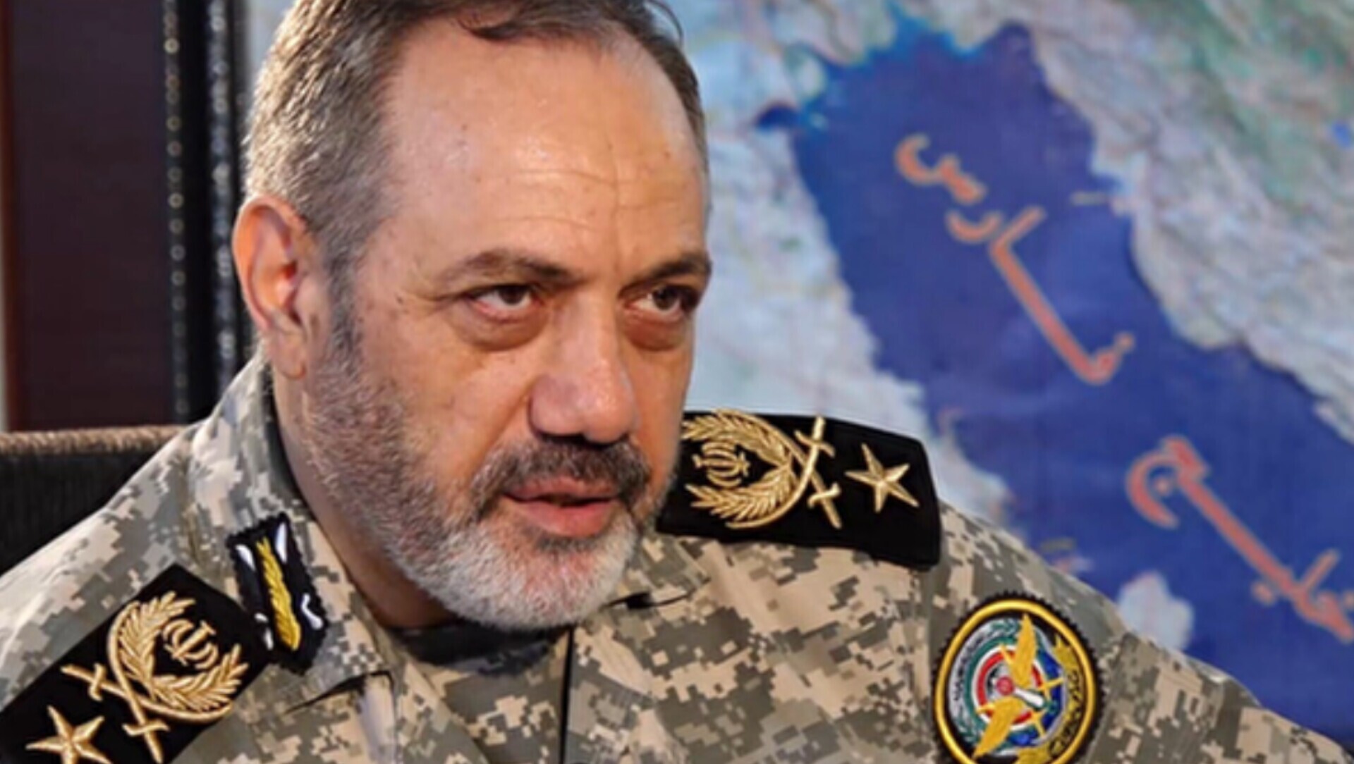 وزیر دفاع: دشمنان نرخ تخریب در ایران را برای کشتن هر نفر ۵۰۰ میلیون تومان، آتش زدن هر دستگاه خودرو ۲۰۰ و هر پاسگاه پلیس ۸۰ میلیون تومان تعیین کرده بودند
