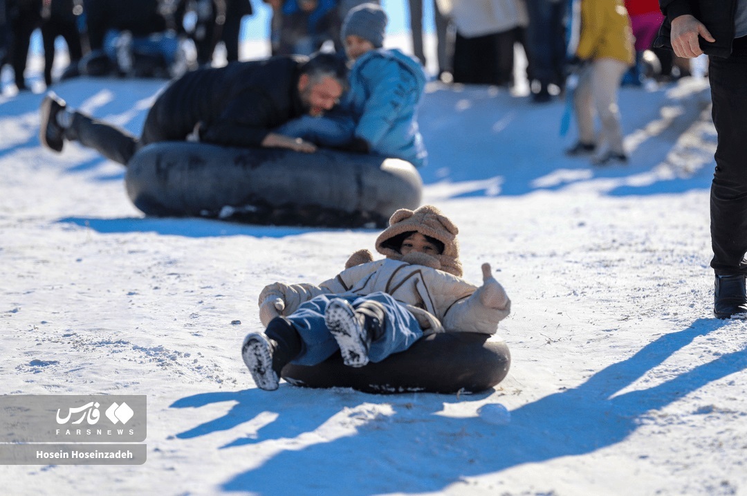 تصاویر: بازار داغ تیوب‌سواری در اردبیل