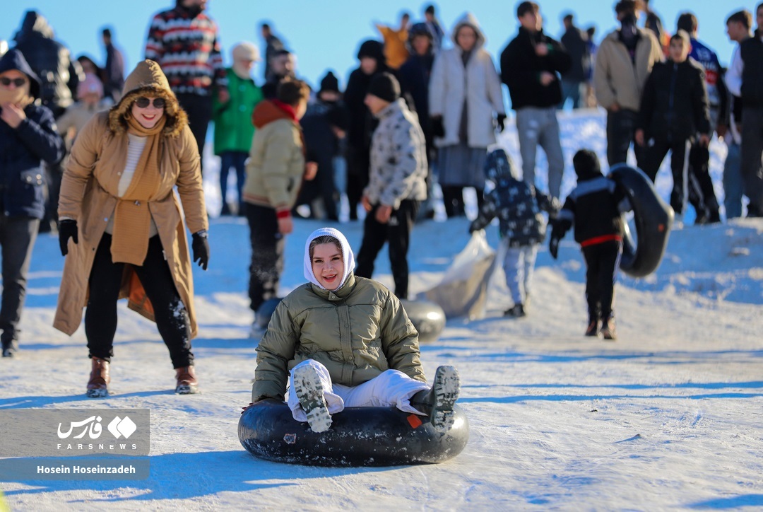 تصاویر: بازار داغ تیوب‌سواری در اردبیل