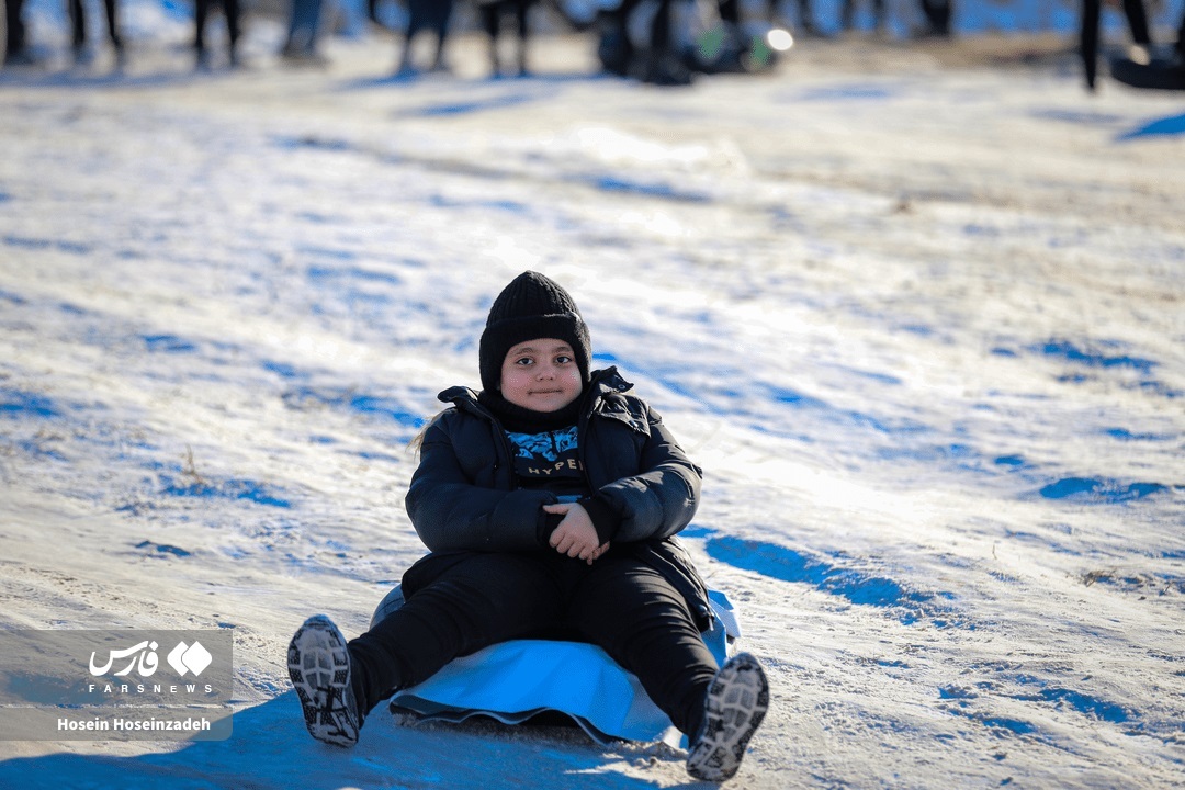 تصاویر: بازار داغ تیوب‌سواری در اردبیل