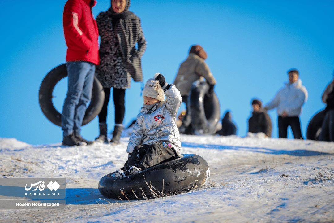 تصاویر: بازار داغ تیوب‌سواری در اردبیل